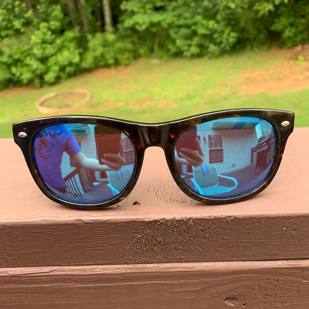 DIFF sunglasses